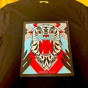 Black authentic Versace printed T-shirt. Worn once mint condition.